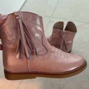 Like new Elephantito pink shirt boots